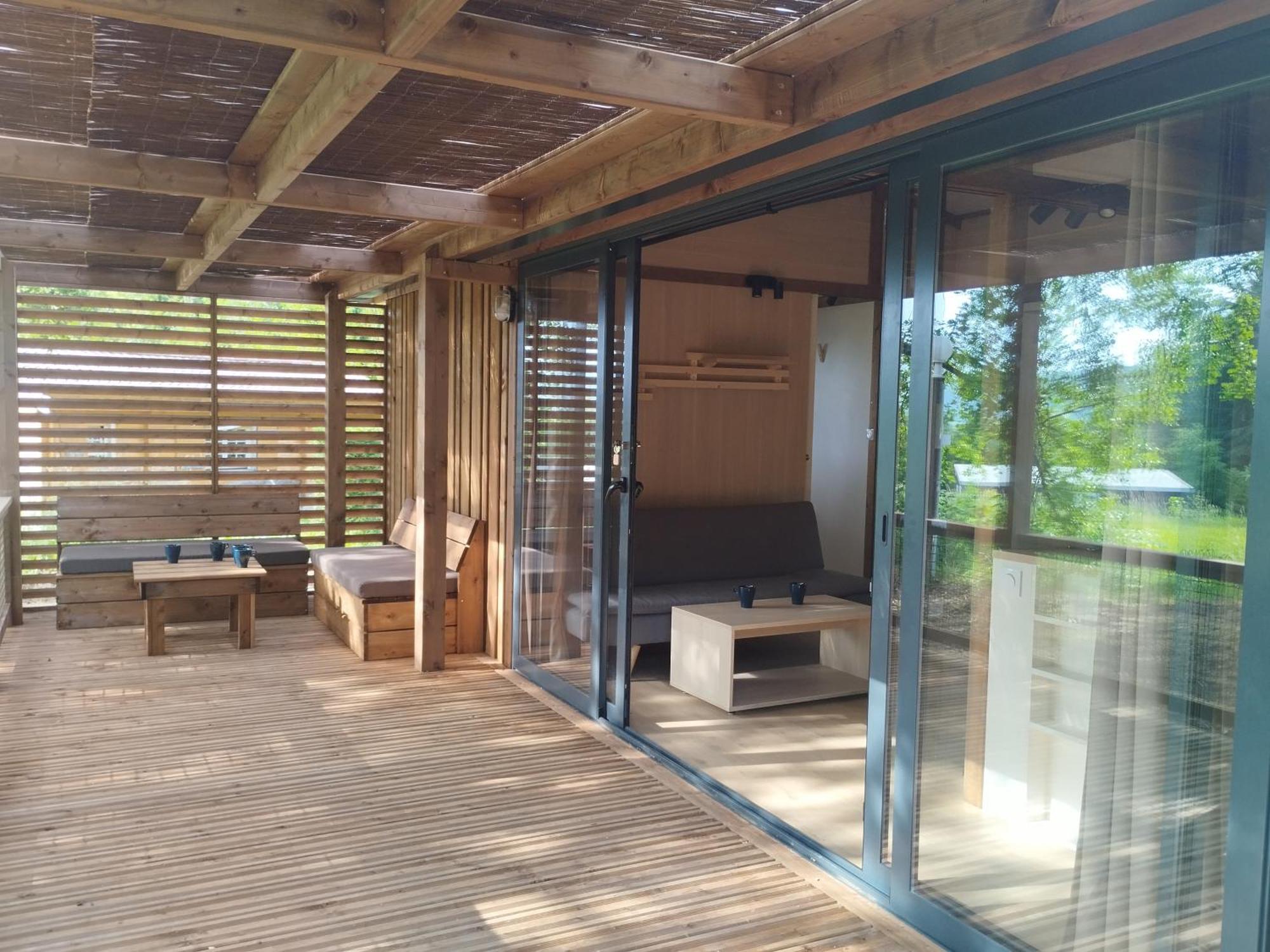 Camping Domaine De Senaud Albon Exterior photo